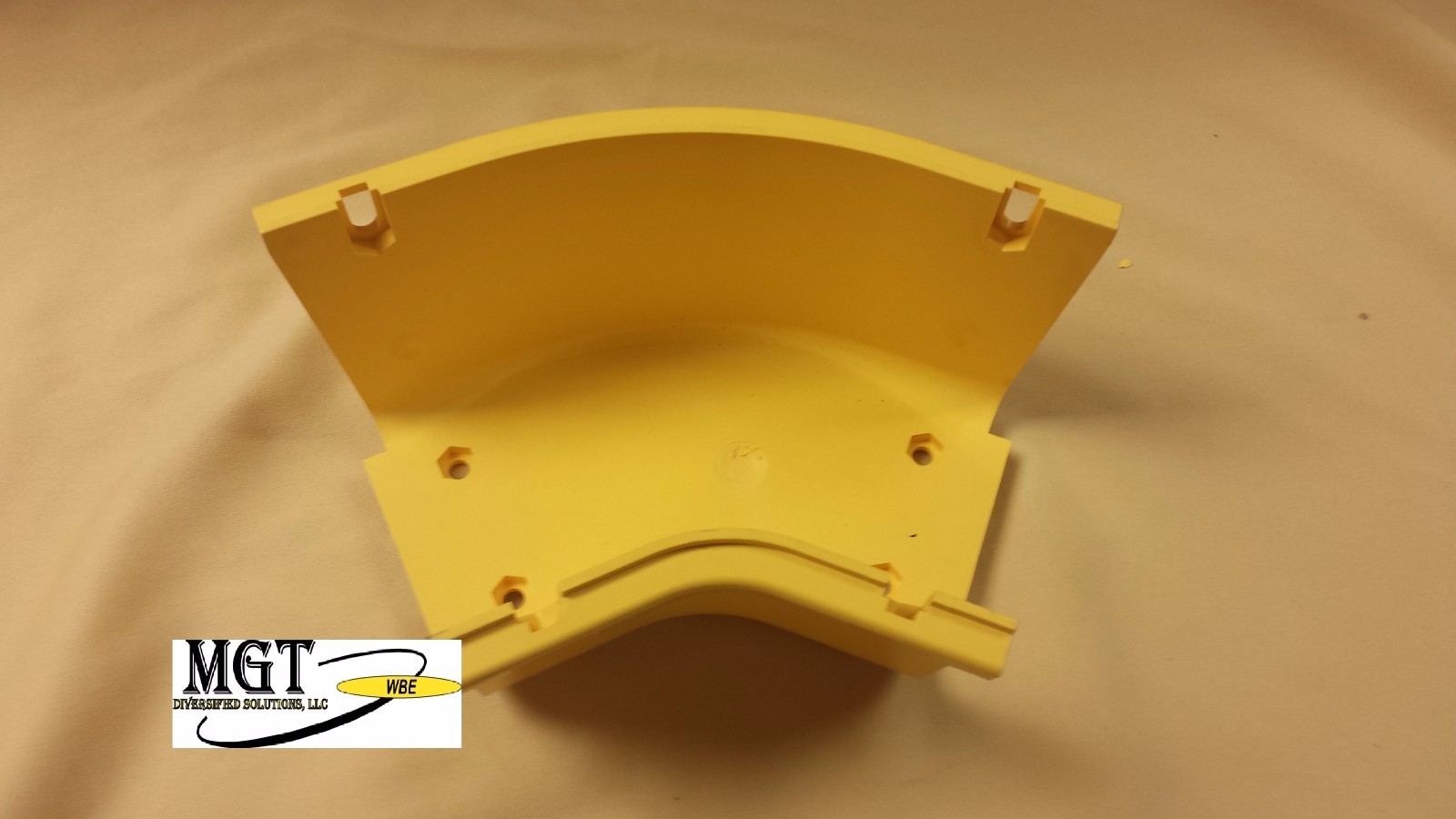 ADC/COMMSCOPE / FIBERGUIDE / FGS-MH4E-A / 4" 45 DEGREE HORIZONTAL ELBOW / NEW