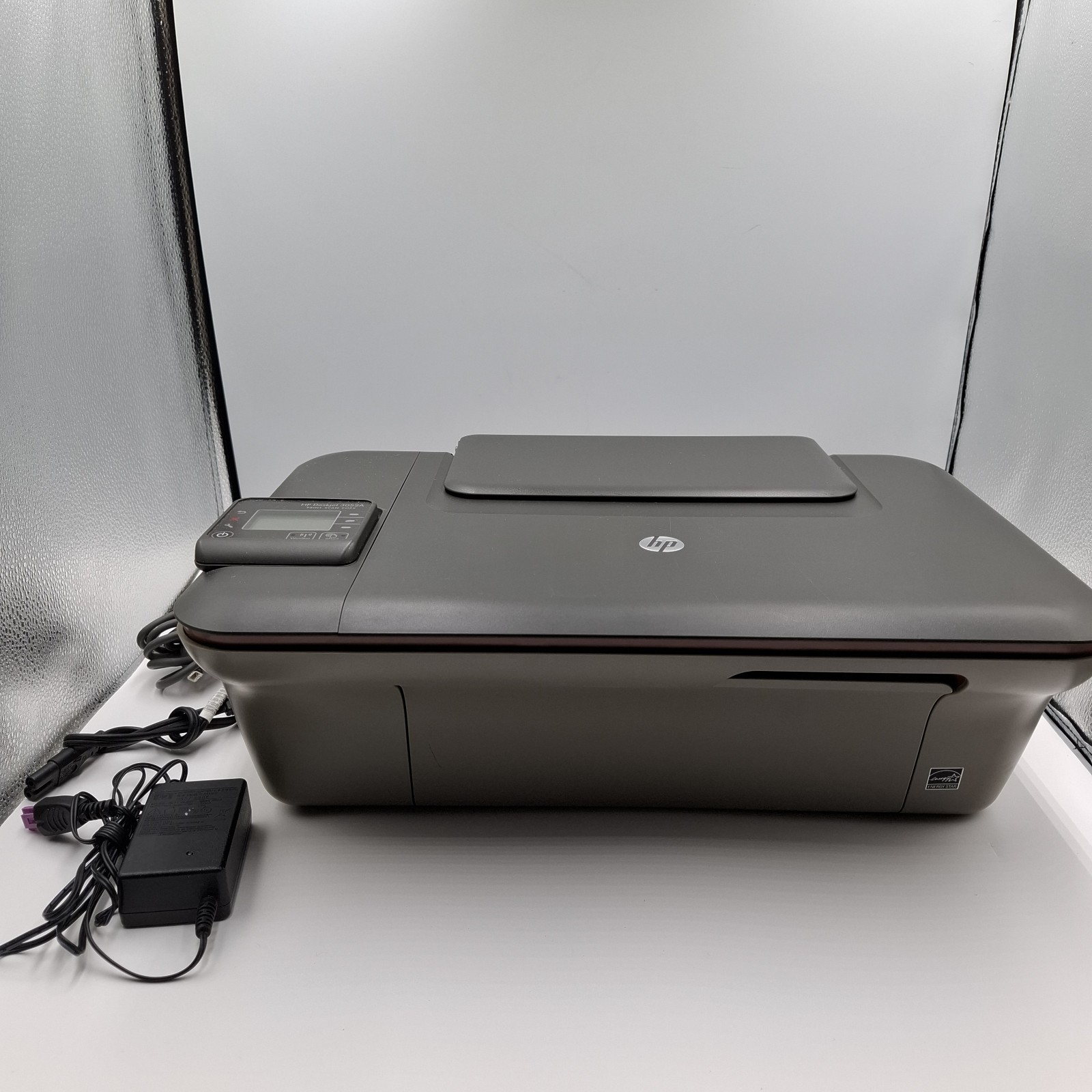 HP DeskJet 3052A Wireless All-in-One Color Inkjet Printer Scanner Copier  TESTED