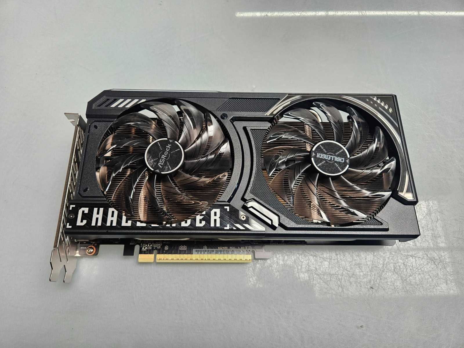 AsRock Radeon RX 9060 XT Challenger 8GB GDDR6 Graphics Card RX9060XCL8GO