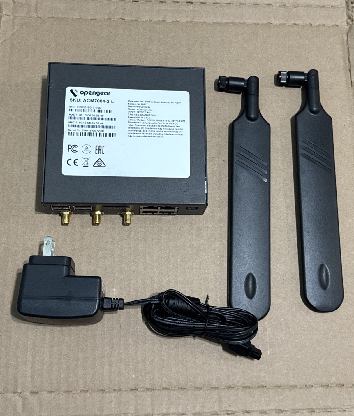 USED Opengear ACM7004 Ethernet LTE Resilience Gateway 