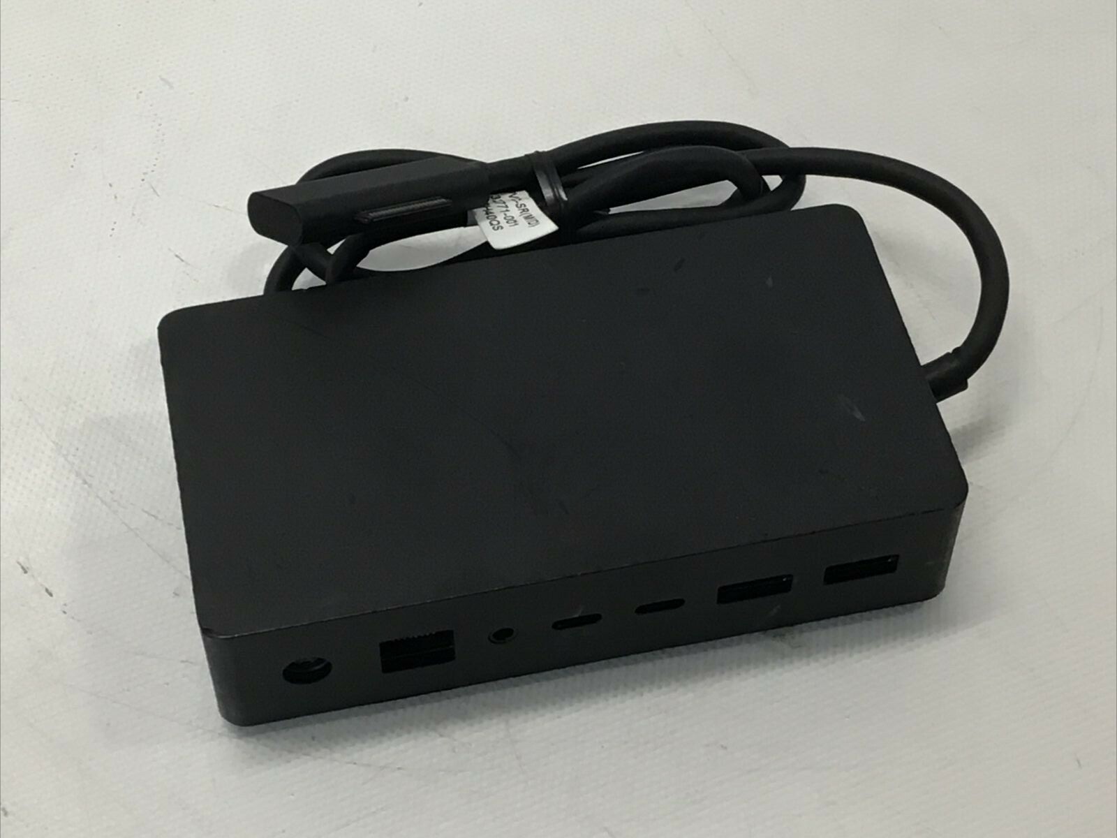 MICROSOFT SURFACE DOCK 2 MODEL 1917 FOR MICROSOFT SURFACE SERIES