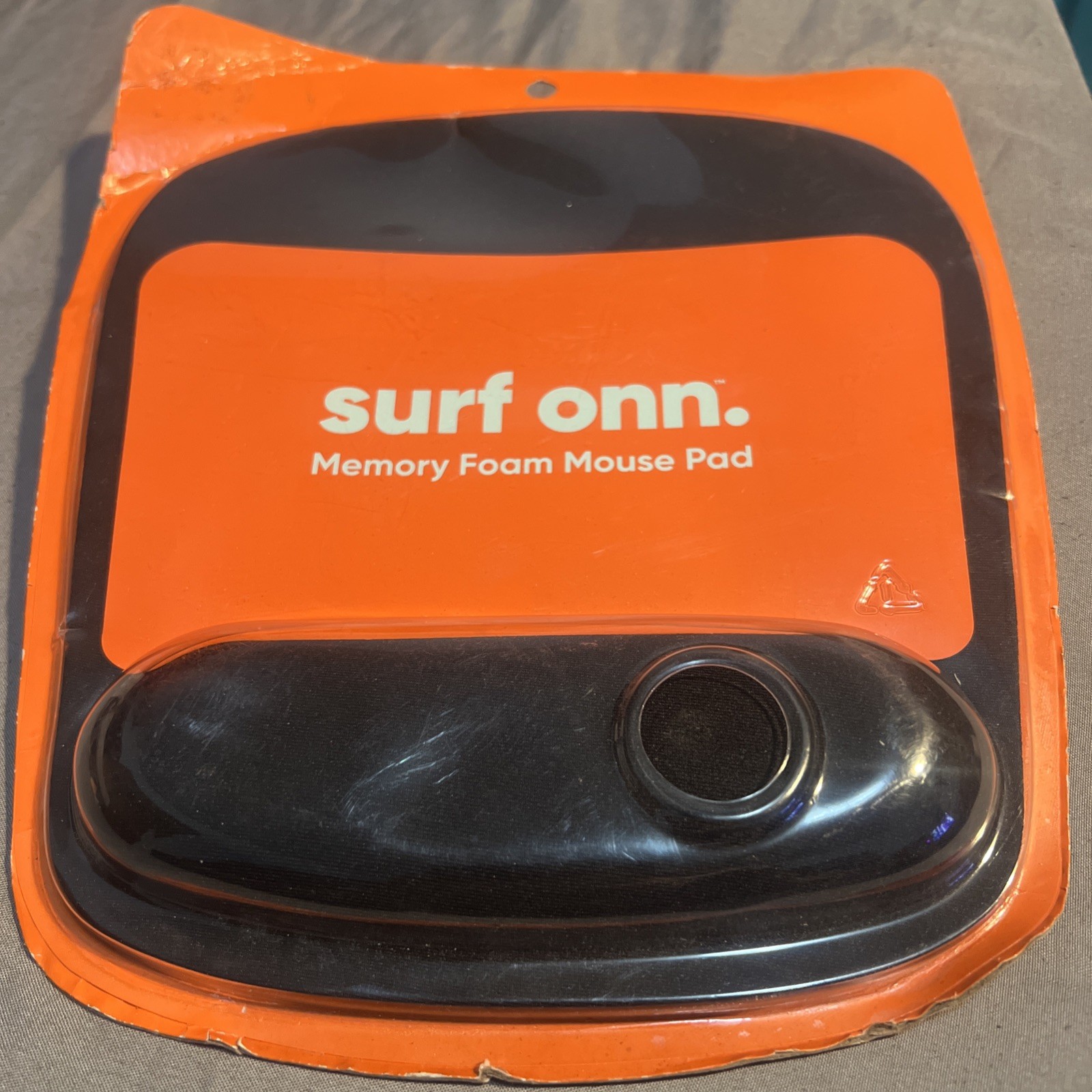 Surf Onn Memory Foam Mouse Pad - Premium Grade Hand Rest Mat -Black
