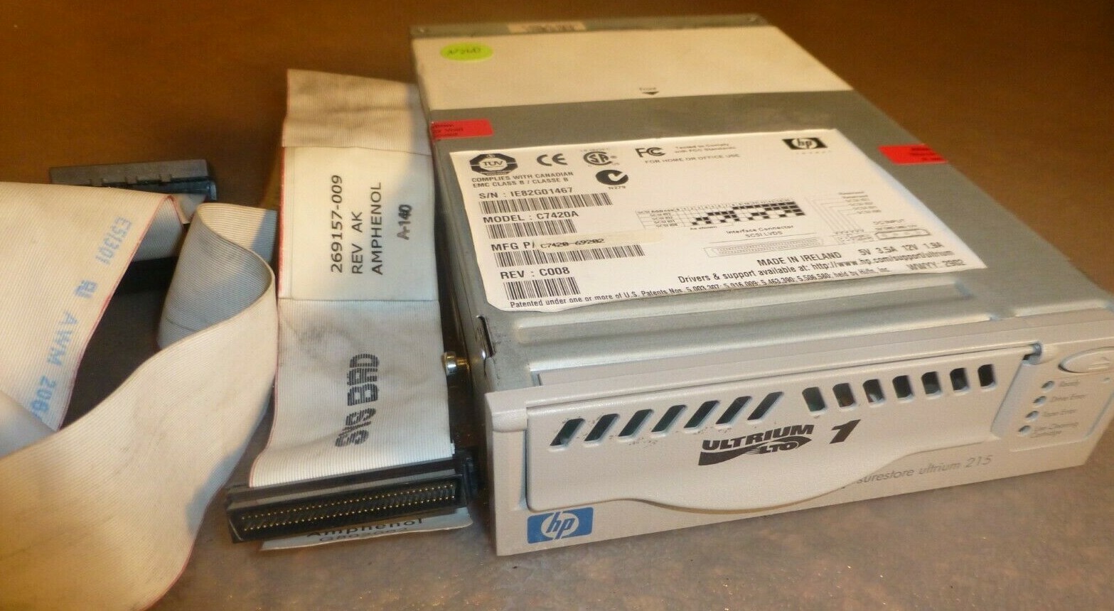HP C7420-69202 100/200GB ULTRIUM 215 LTO-1 INTERNAL HH SCSI LVD TAPE DRIVE