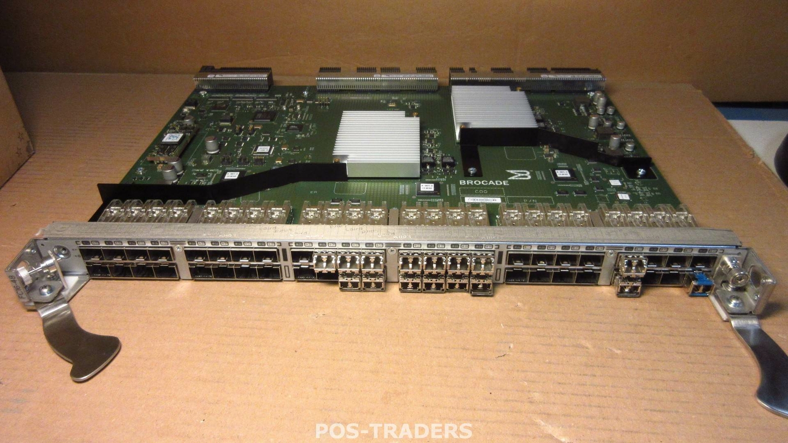 Brocade QK714B 48-Port FC Blade FC16-48 INCL 16X 8GB SFP FROM: HP SN8000B QK710B