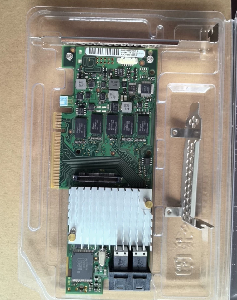 Fujitsu PRAID EP420i /2GB 8-Port SAS RAID Controller card D3216-B13