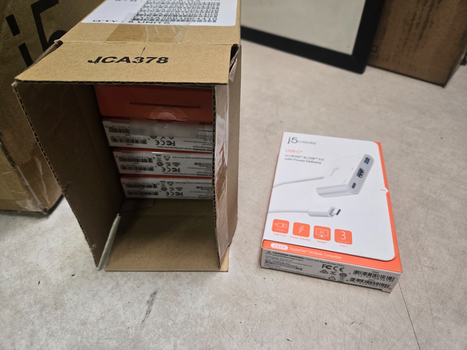 CASE OF 20 SEALED j5create USB-C to HDMI/USB Adapter, 7.87", White JCA379