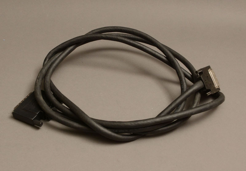 Genuine HP SCSI cable 416704-001 VHDCI 68pin 2.5m