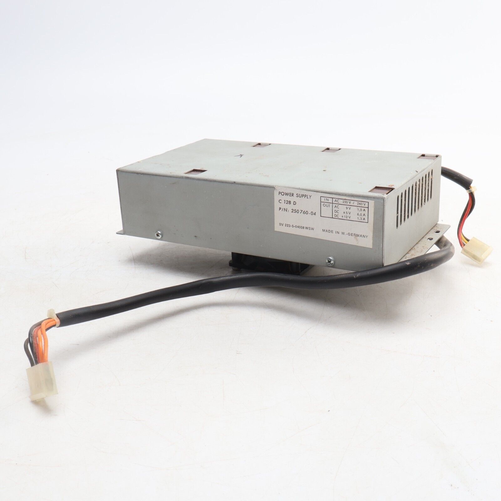 Commodore 128D 240V Power Supply - Parts or Repair -