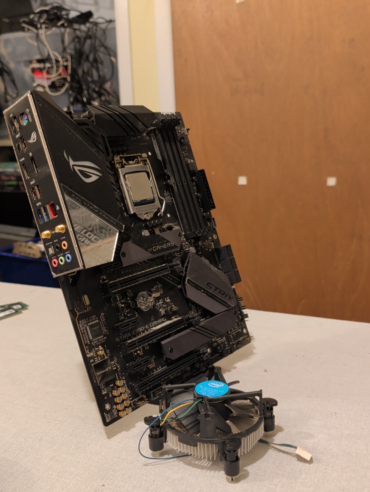 ASUS ROG Strix Z390-E Gaming with I7-9700k