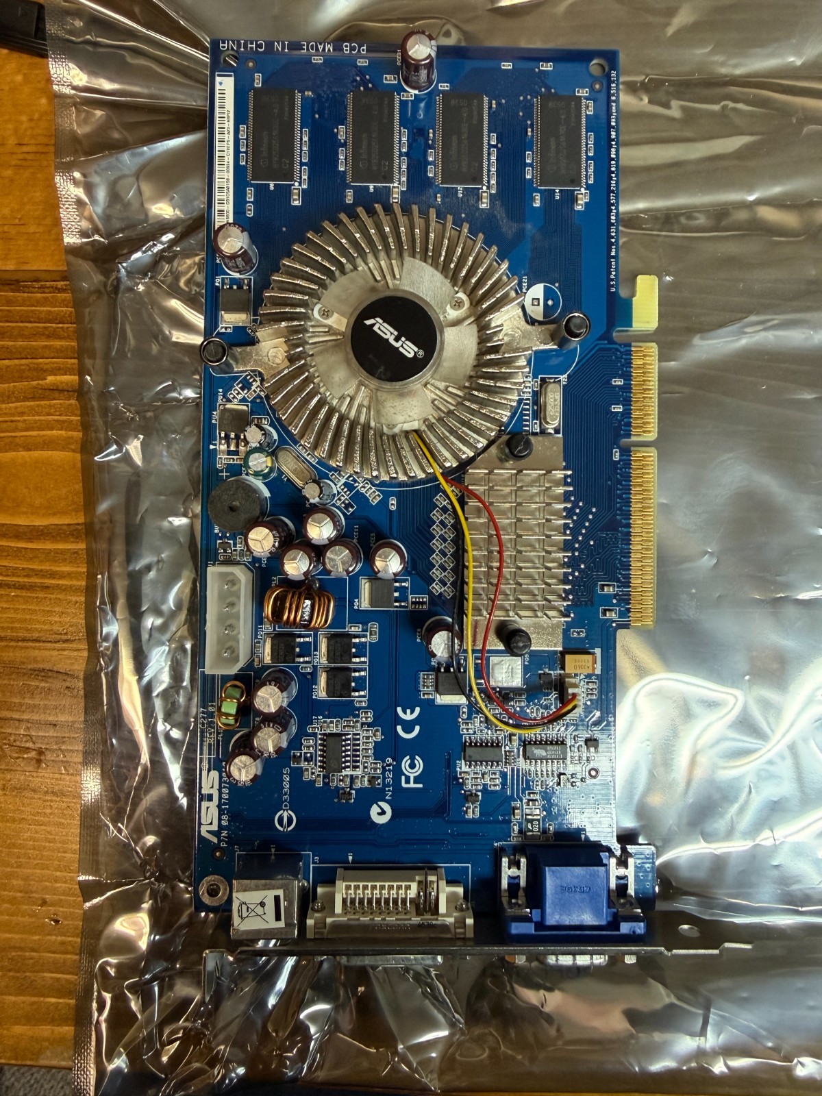 **NOS | UN-USED** ASUS NVIDIA GeForce 6200 128MB AGP Graphics Card C277 Rev 1.01