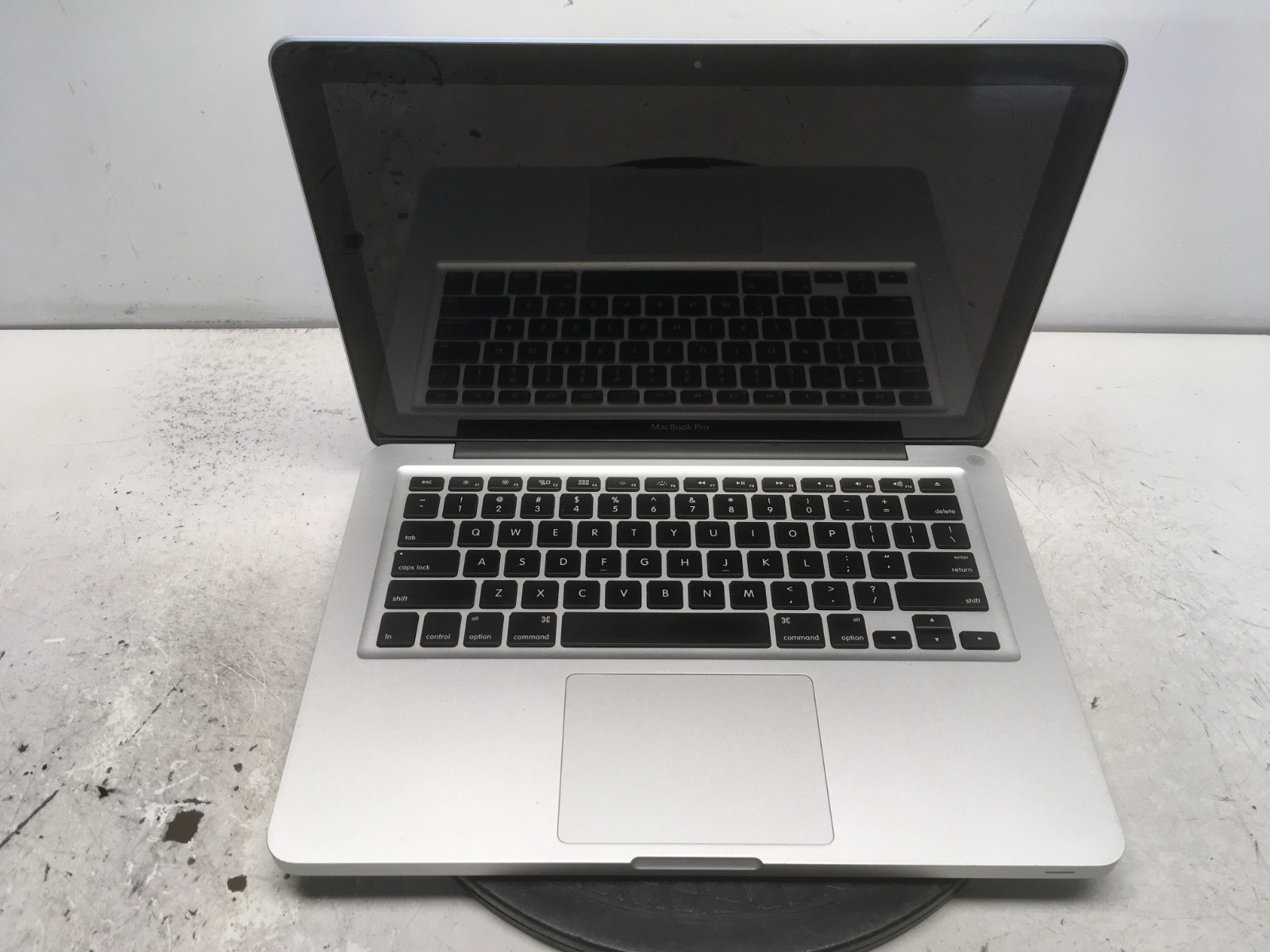 Apple MacBook Pro A1278 Intel Core i5-3210M 2.5GHz 2 GB NO HDD No Batt