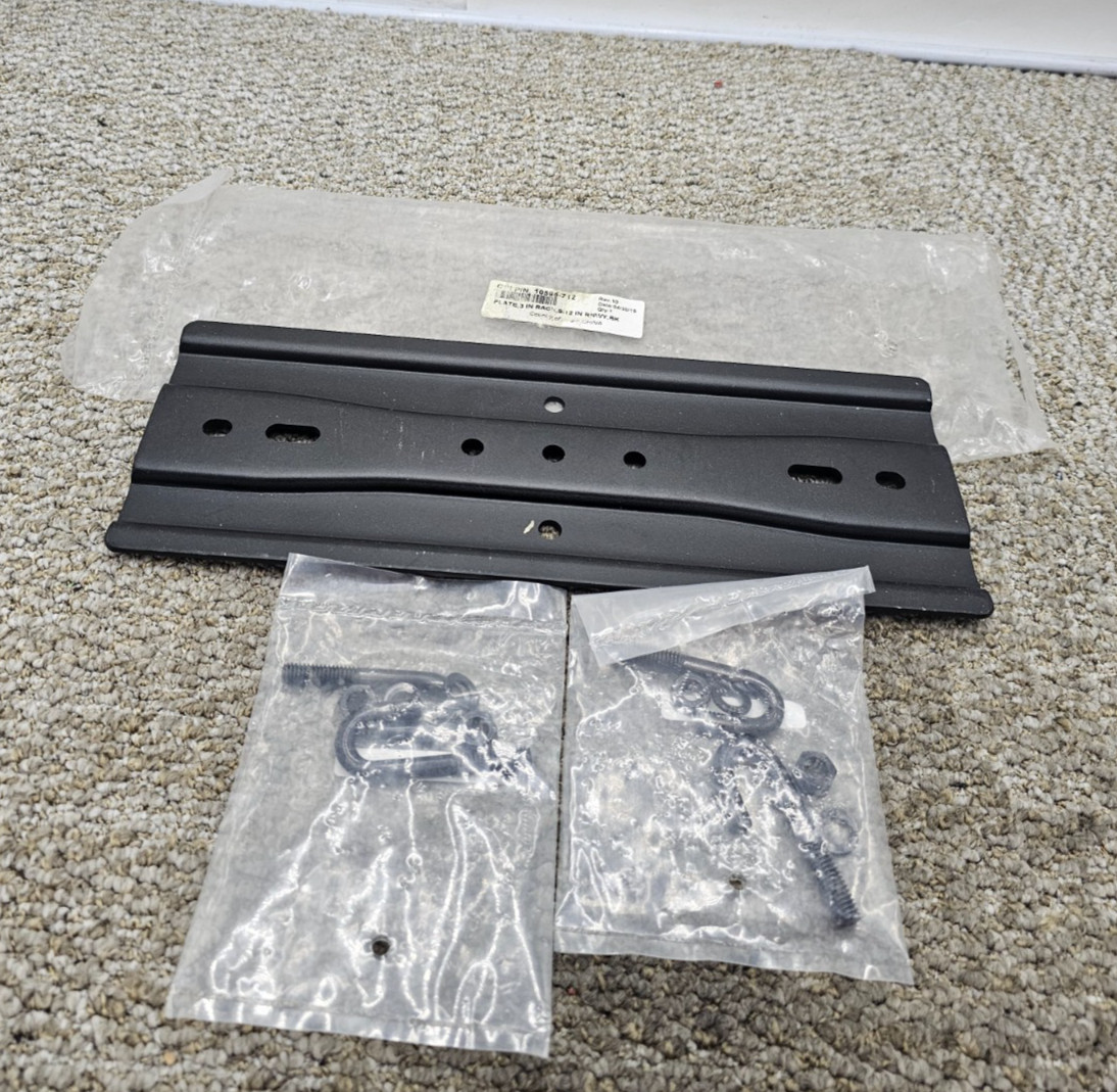 CPI 10595-712 3" Black Channel Rack-to-Runway Mounting Plate 9" to 12" Runway