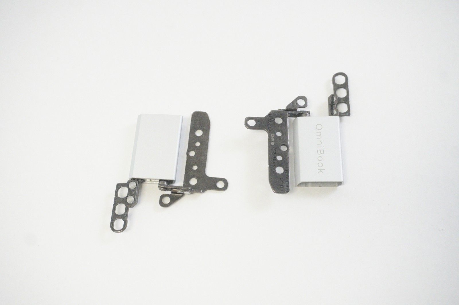 P40961-001 Hp Hinges L & R W/Cap hinge gls 14-FP0023DX