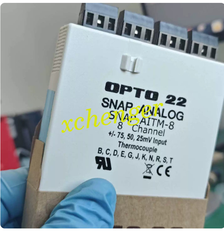 1pcs NEW  Opto22 8-channel module SNAP-AITM-8 via FedEx or DHL
