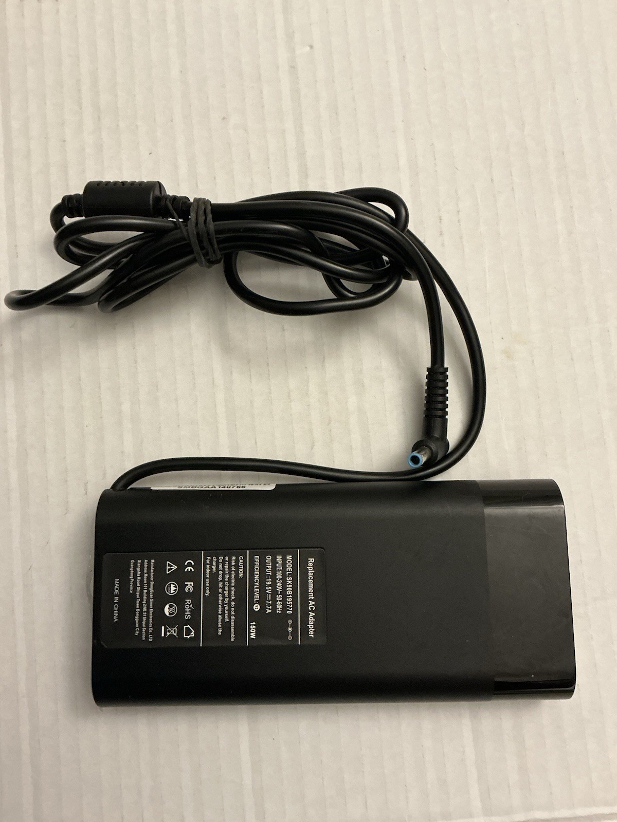 Replacement AC Adapter Charger 100-240V Input, 7.7  Output -150W