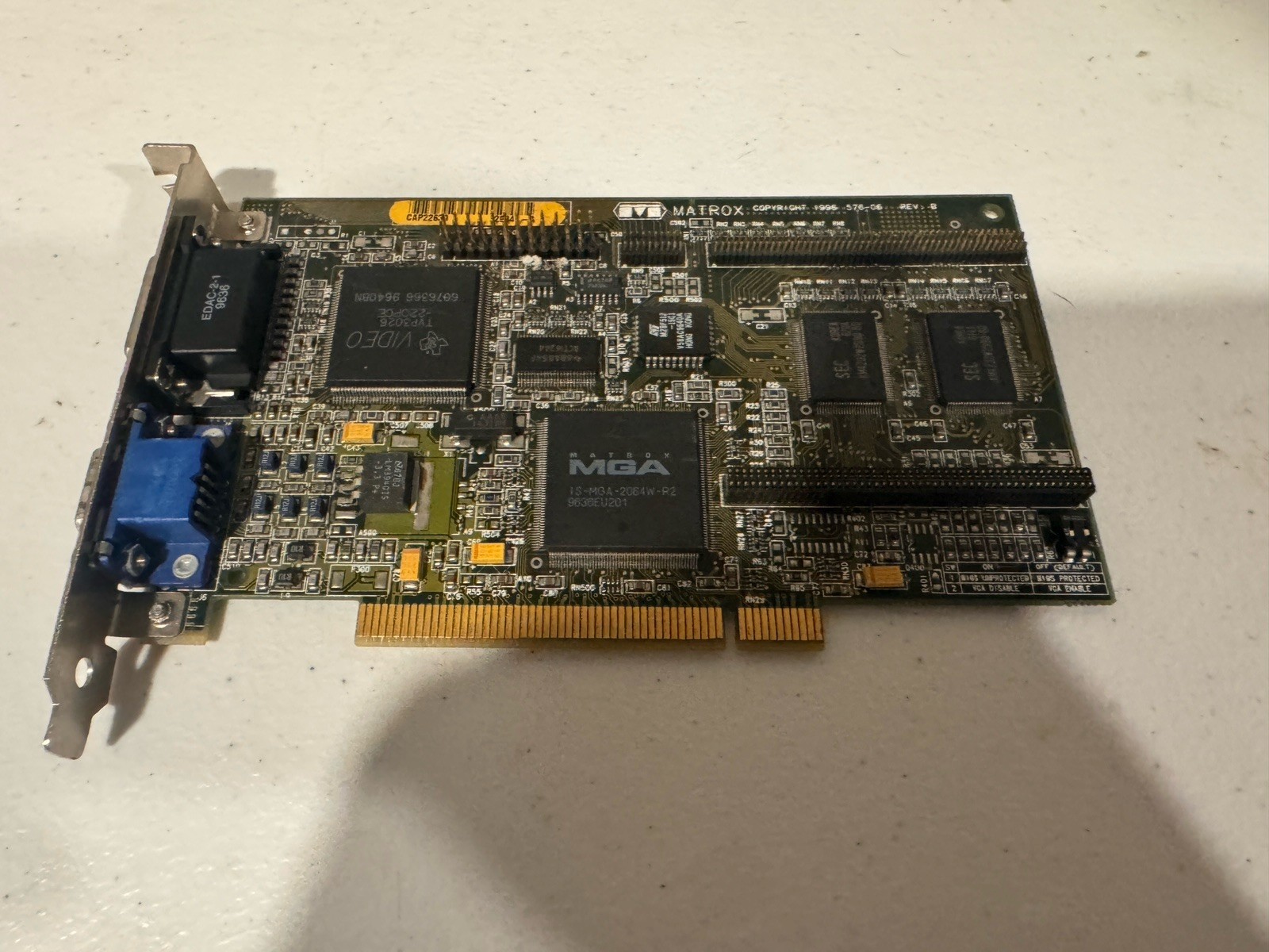 Matrox MGA PCI Graphics Card VGA Connector Multiple Monitor Support