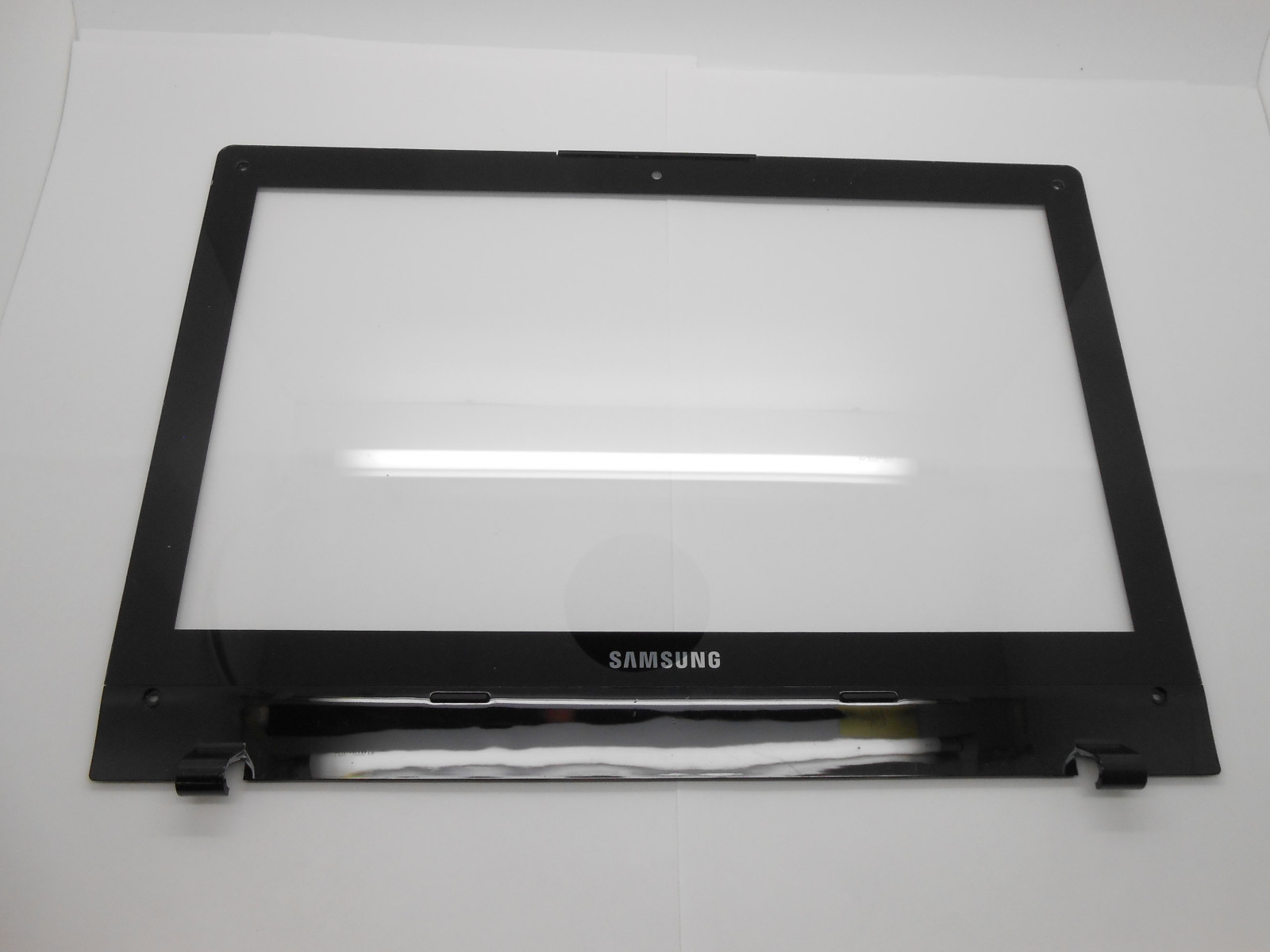 Genuine Samsung QX411L NP-QX411L LCD Bezel Glass BA75-02662A BA81-10775A