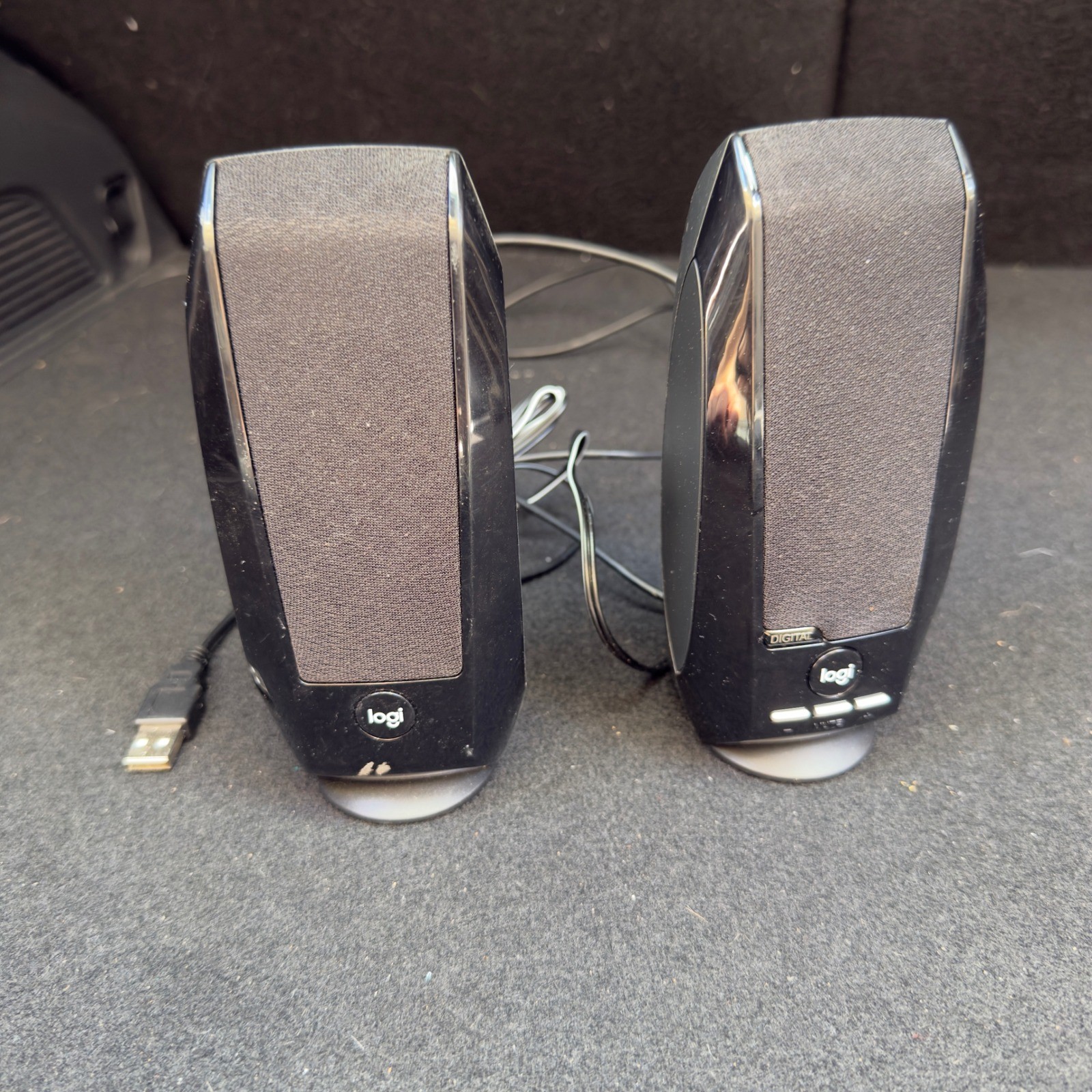 Logitech S150 Digital USB Laptop Desktop Speakers Black