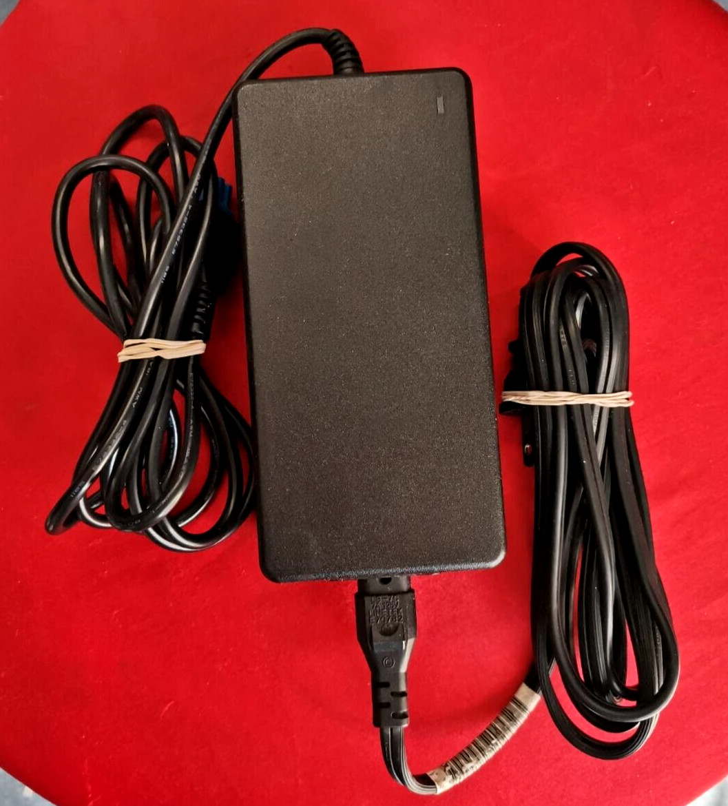 HP Invent AC Power Adapter 0957-2262