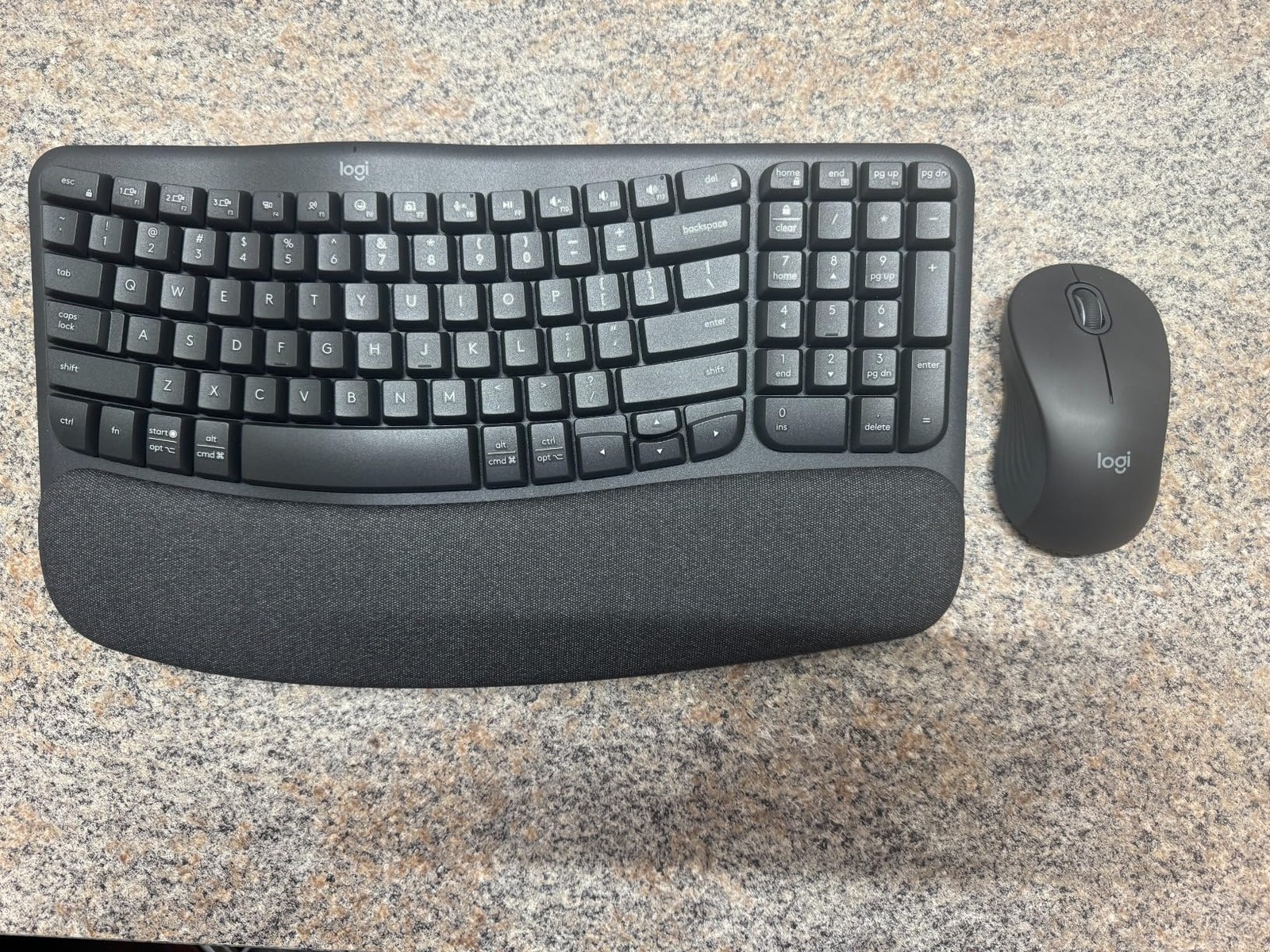 Logitech Wave Keys MK670 Wireless Ergonomic Keyboard & Mouse Combo Graphite