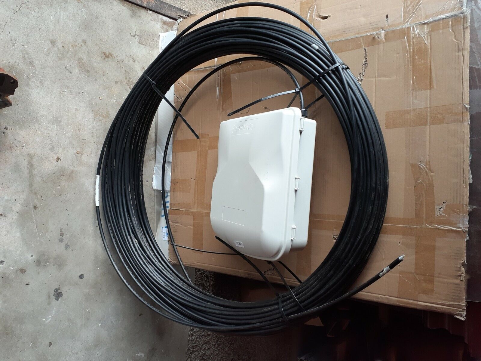 Corning Fiber Box & Cable #024EC4-14100D53, # SR-5B92MT-024 24Fiber (500 FT)