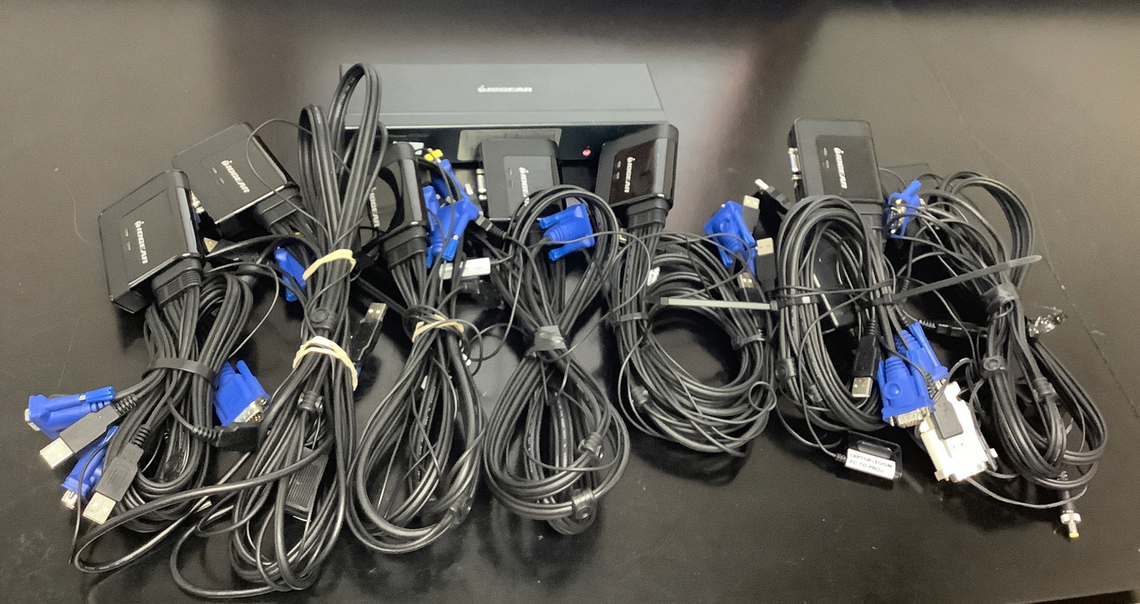 Lot Of 8 iogear Switches gcs1204g