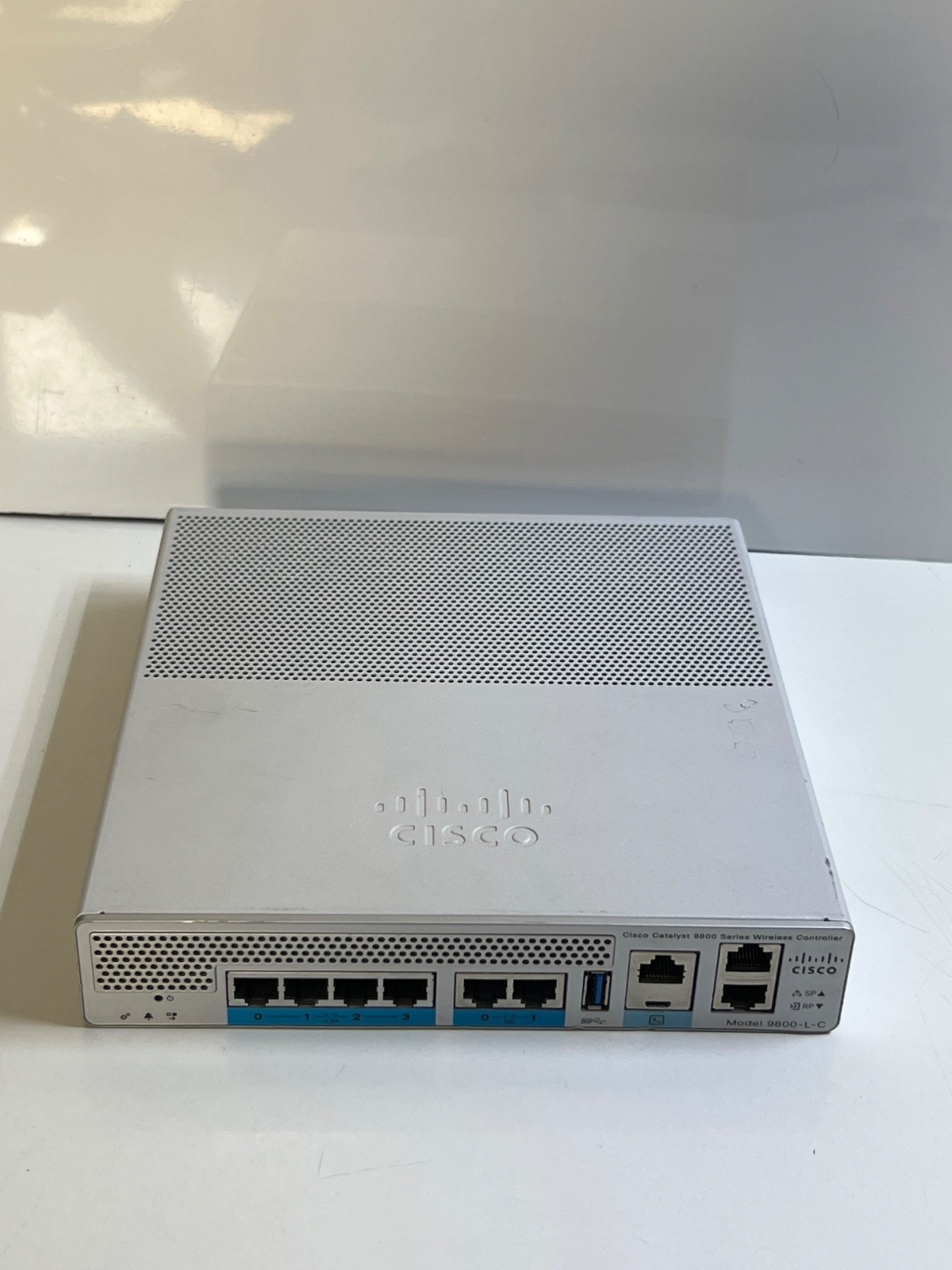 Cisco 9800 Series Wireless Controller C9800-L-C-K9 (No Power Adapter)