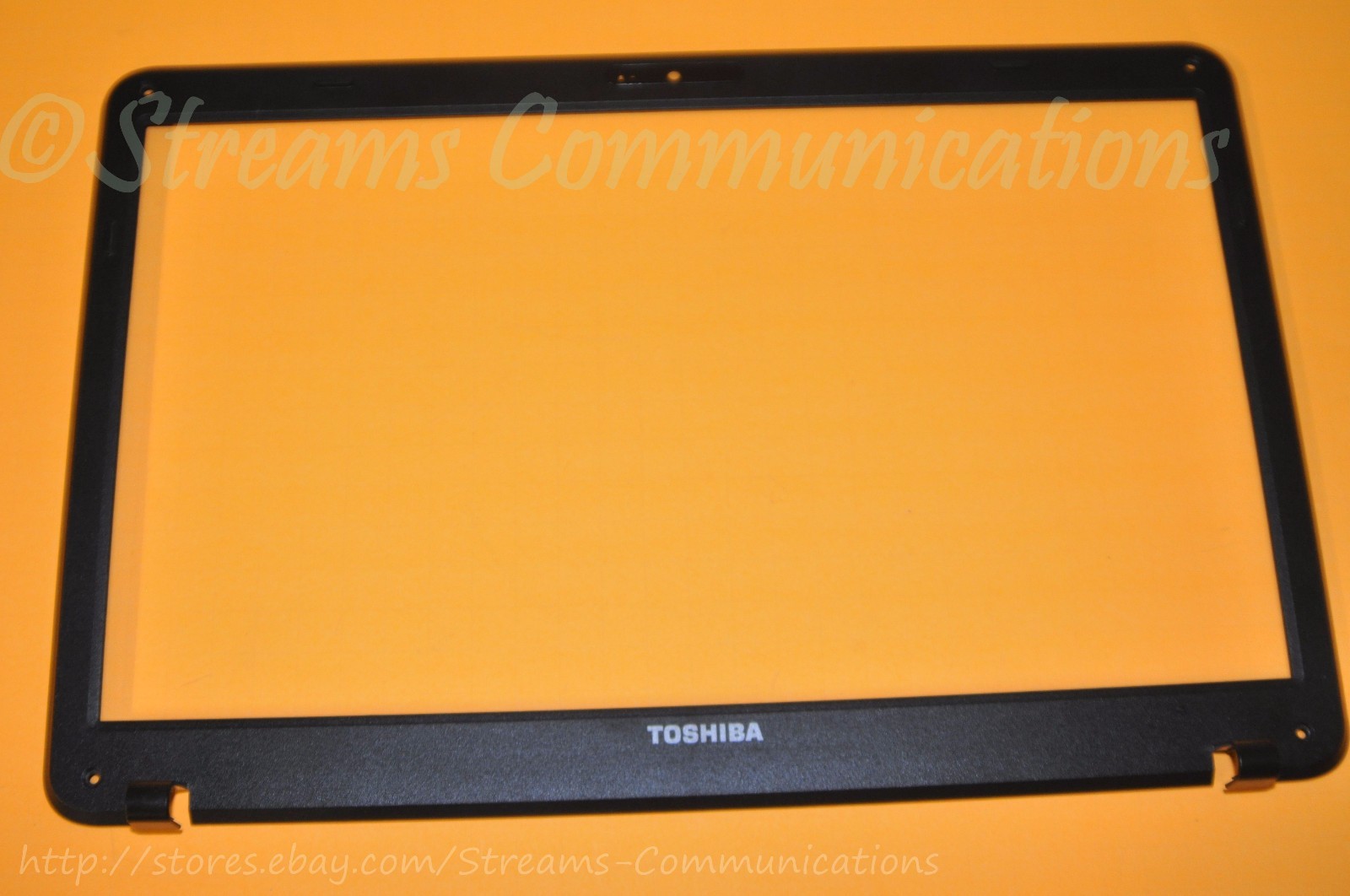 TOSHIBA Satellite C655 C655D-S5130 Laptop Front LCD Bezel w/ Webcam Port