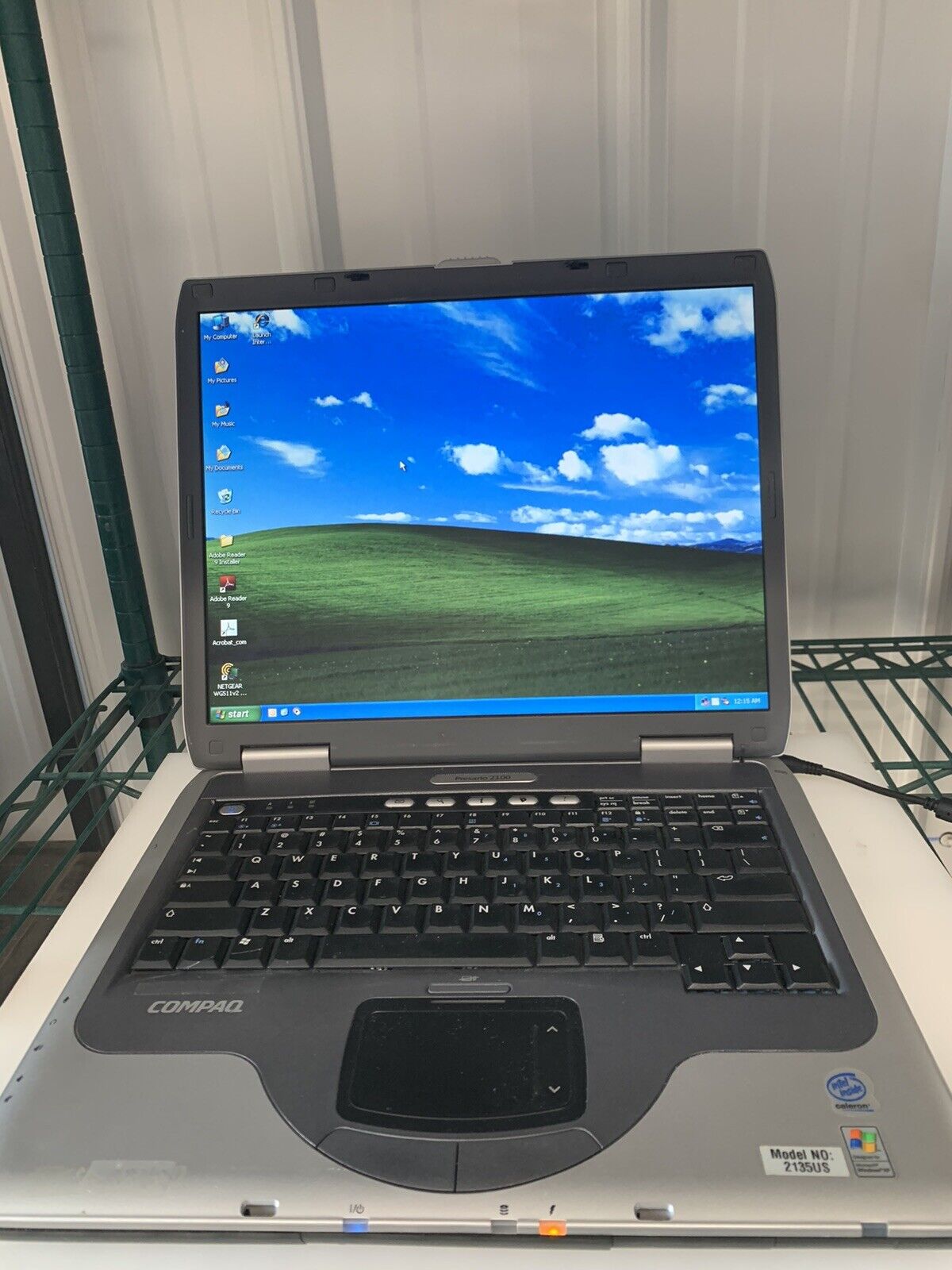 Compaq Presario 2100 Laptop Windows XP 960mb RAM 100gb Hard Drive WORKING READ