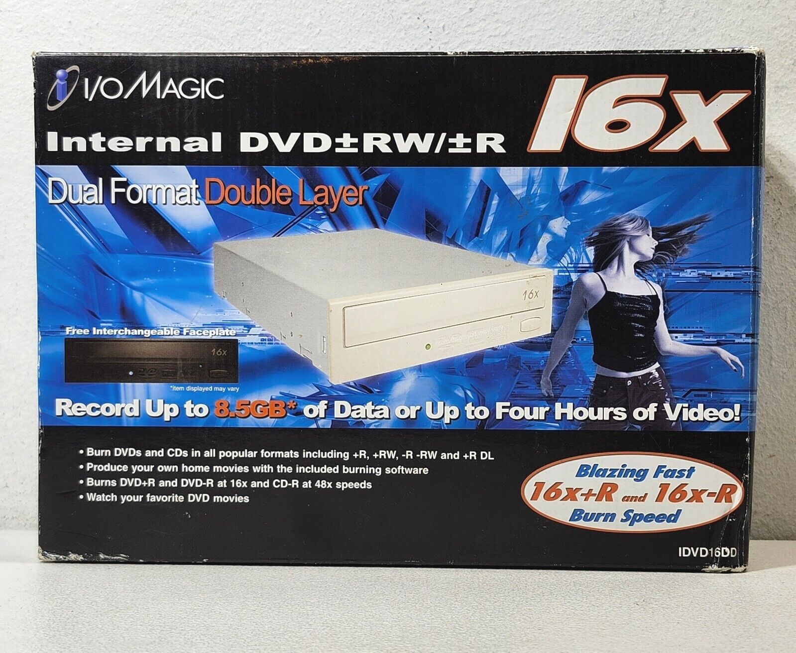I/O Magic Internal DVD+-RW/R Dual Format Double Layer Burner IDVD16DD NEW