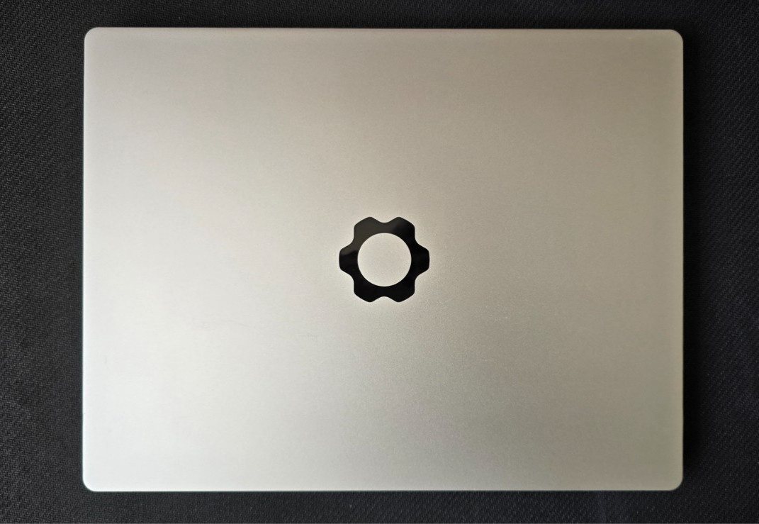 Framework 13 laptop AMD Ryzen 7 7840U - Excellent Condition (Original Packaging)