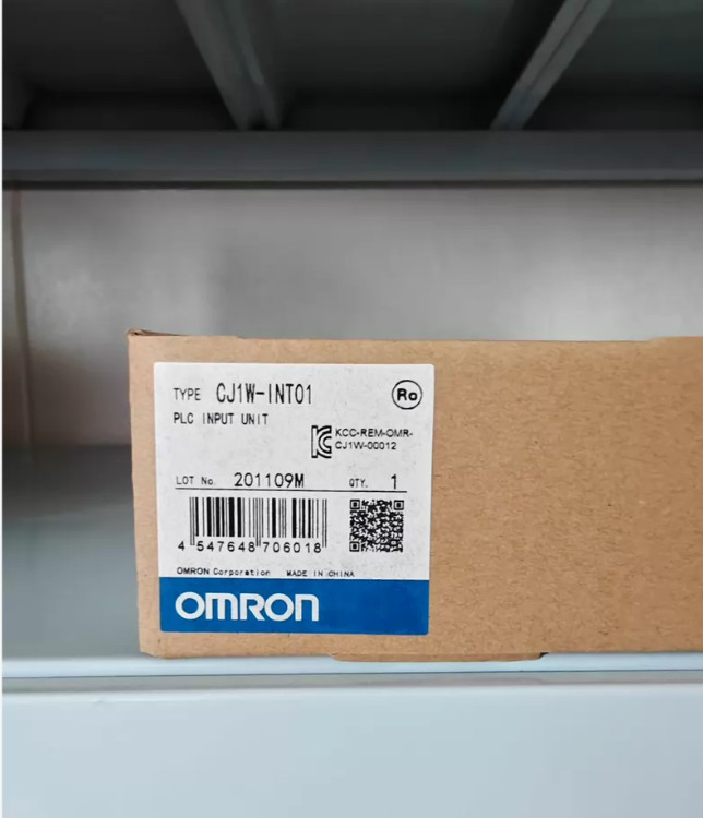 1pc New In Box Omron PLC Module CJ1W-INT01 CJ1WINT01