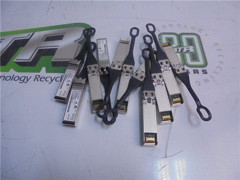 Brocade 57-0000088-01 Transceiver Module 16GB SW 850nm Lot of 11