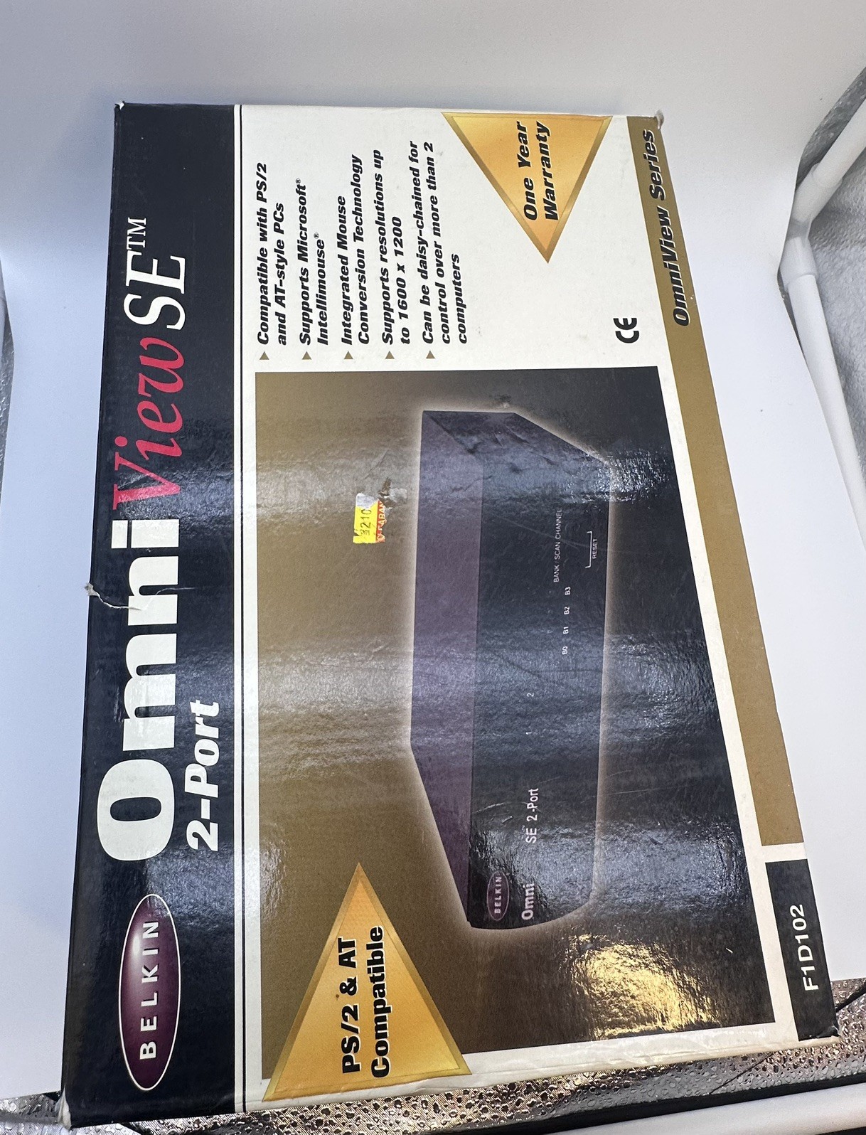 Belkin Omniview Se 2 Port Kvm Switch F1D102 Control 2 Computers