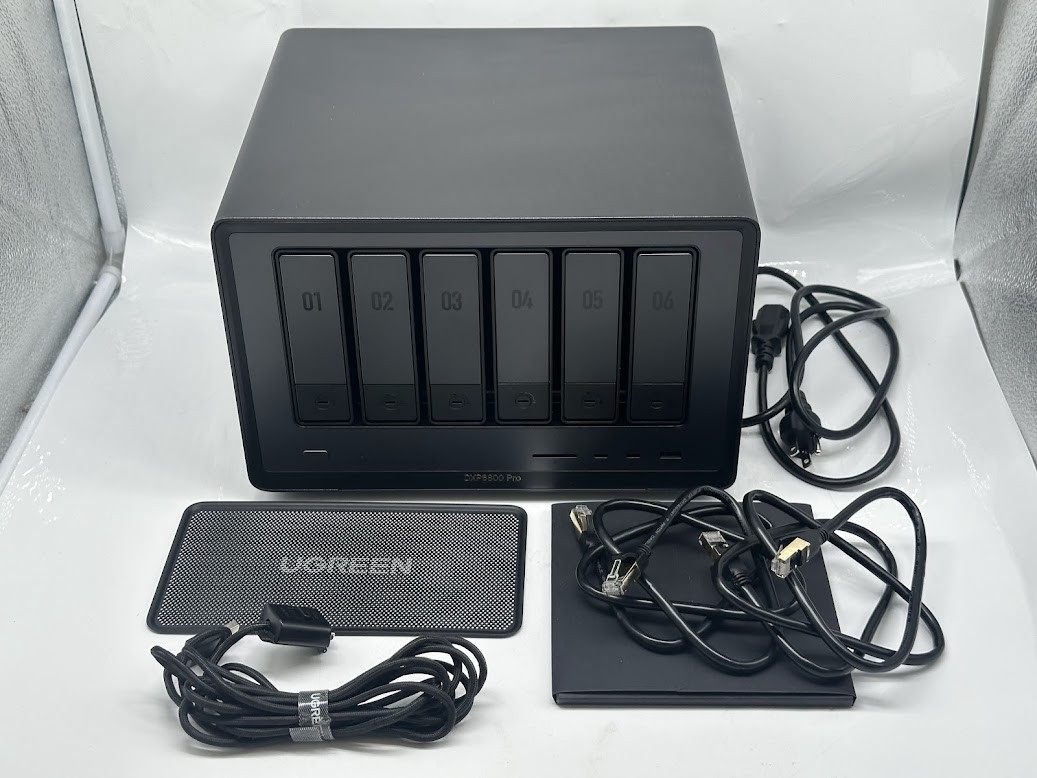 UGreen NASync DXP6800 Pro 6 Bays and 2 M.2 Slots Diskless NAS