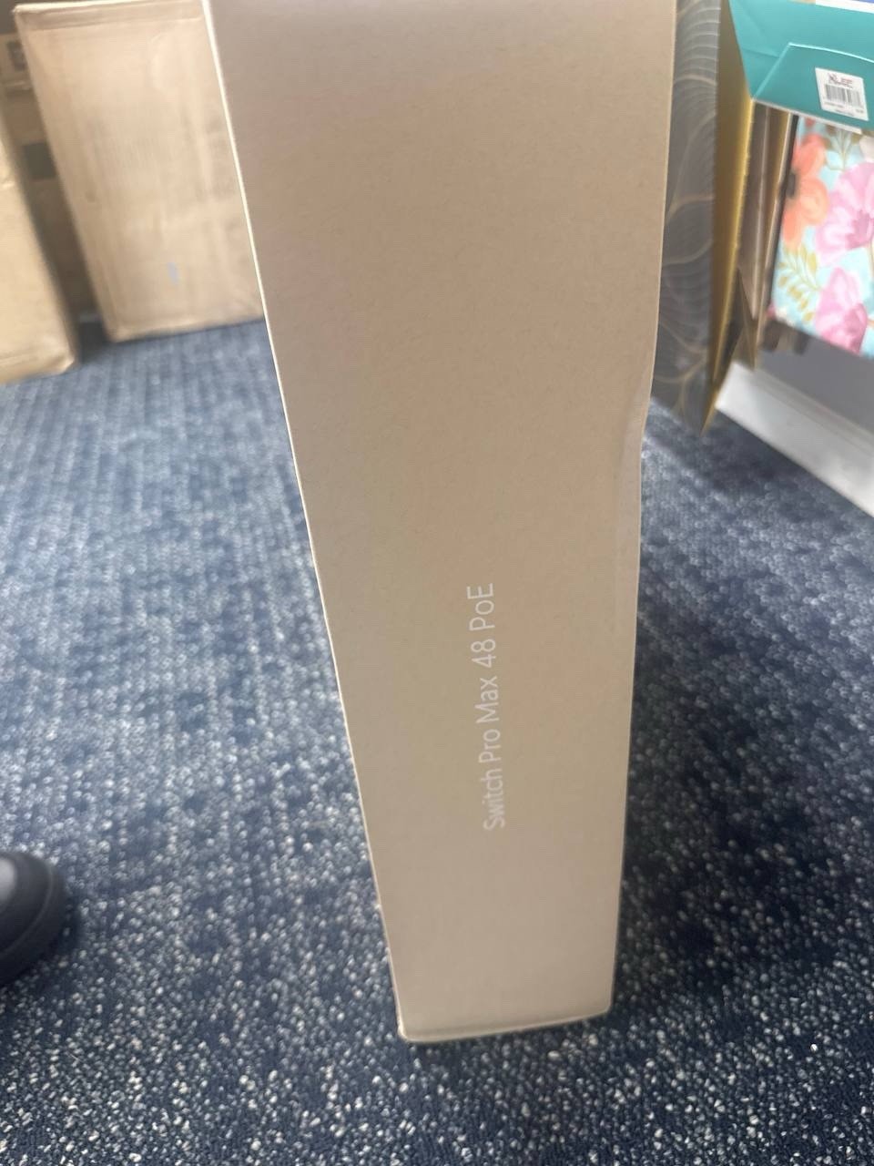 Ubiquiti USW-Pro-Max-48-PoE UniFi 48-Port Layer 3 Etherlighting 2.5GbE and PoE++