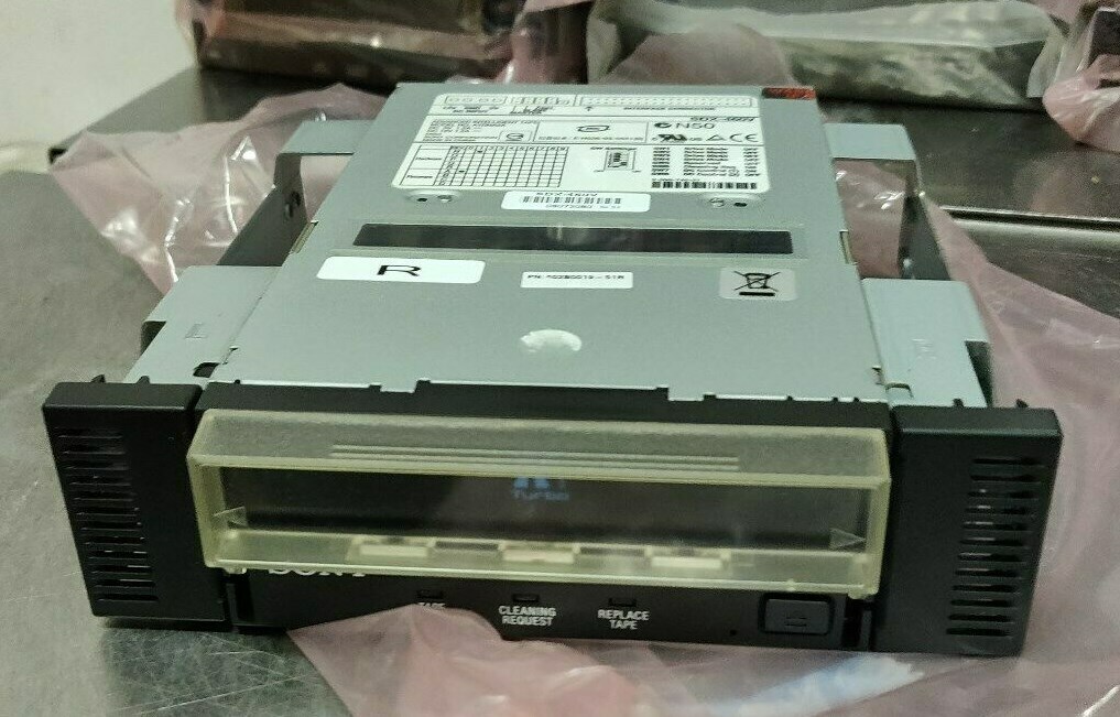 SONY SDX-460V / ATDNA2A AIT1 Turbo IDE 40/104GB 5.25" Tape Drive