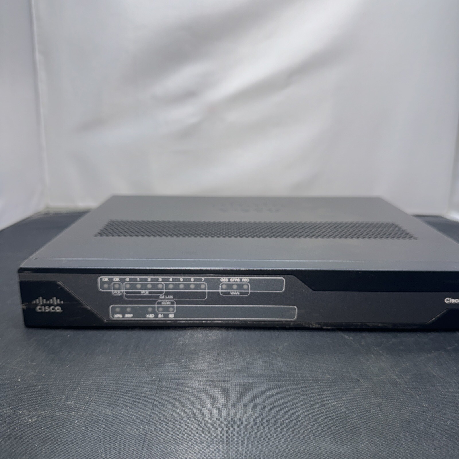 Cisco 891F Gigabit Integrated Services Router C891F-K9 V01 - NO POWER ADAPTER