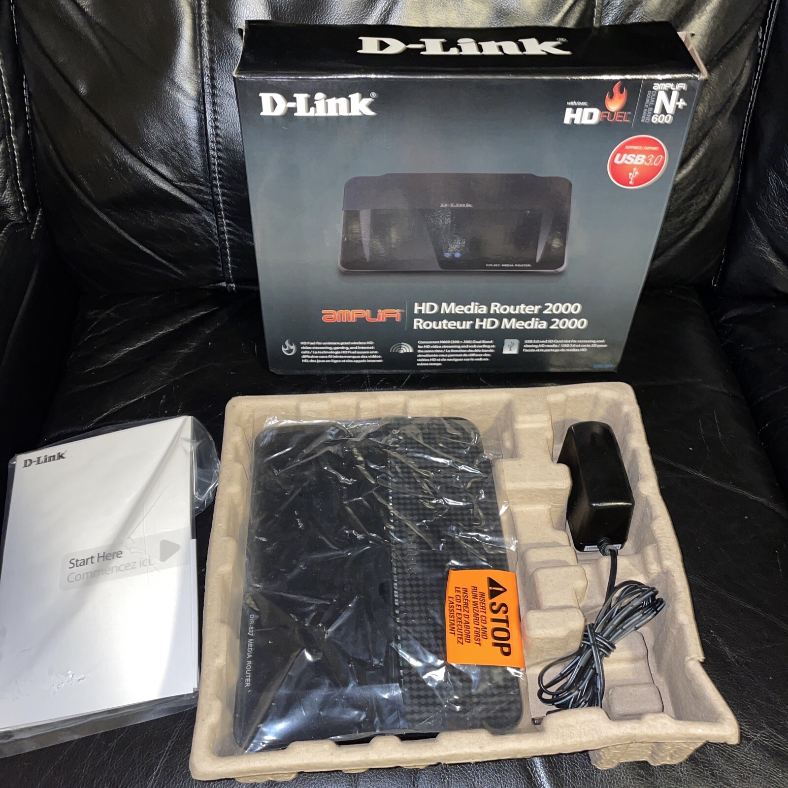 D-Link HD Media Router 2000 300 Mbps 4-Port Gigabit Wireless N Router (DIR-827)