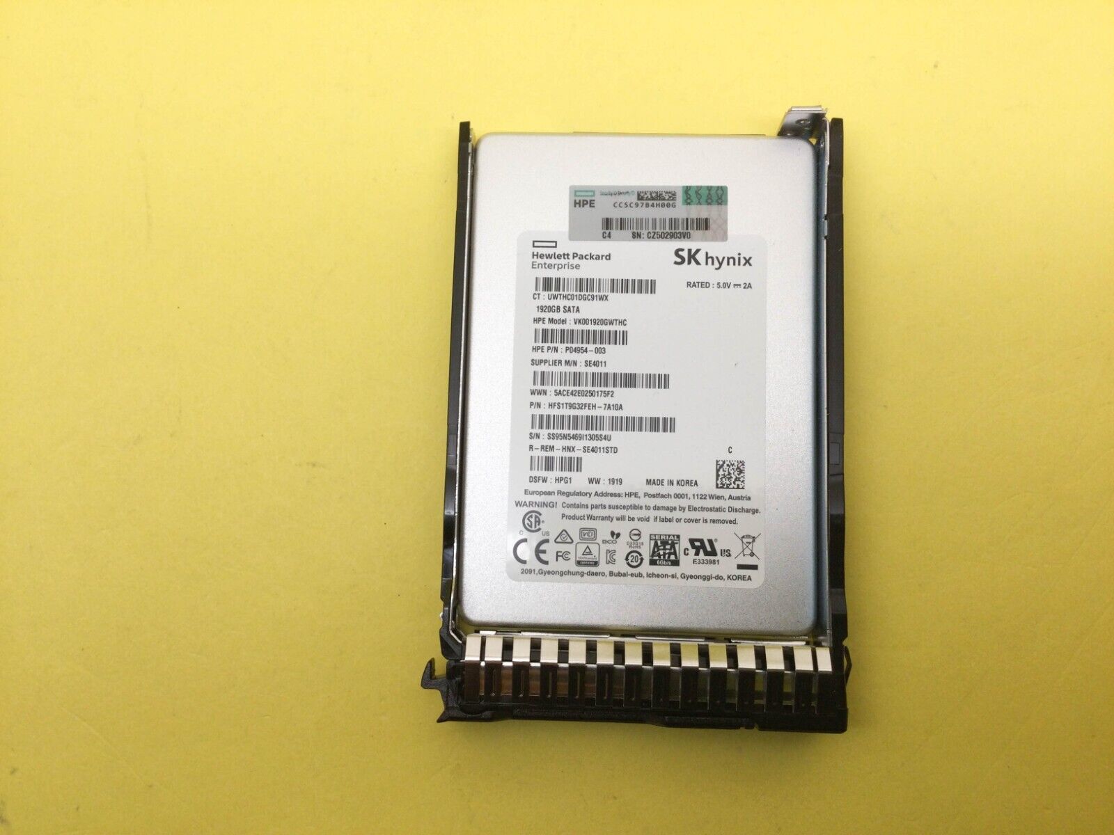 P18426-B21 HPE 1.92TB SATA 6G READ INTENSIVE SFF SC MULTI VENDOR SSD P18484-001