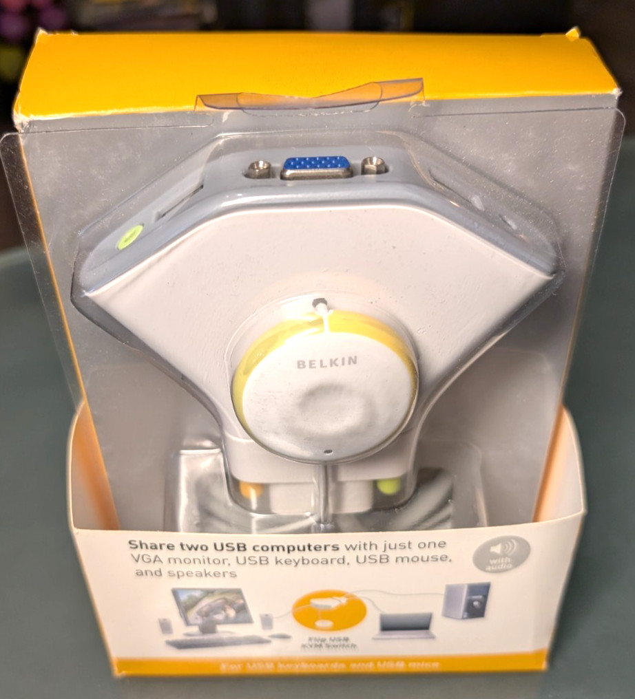 Belkin - 2 Port External KVM Switch - Flip USB - F1DF102U - New In Box