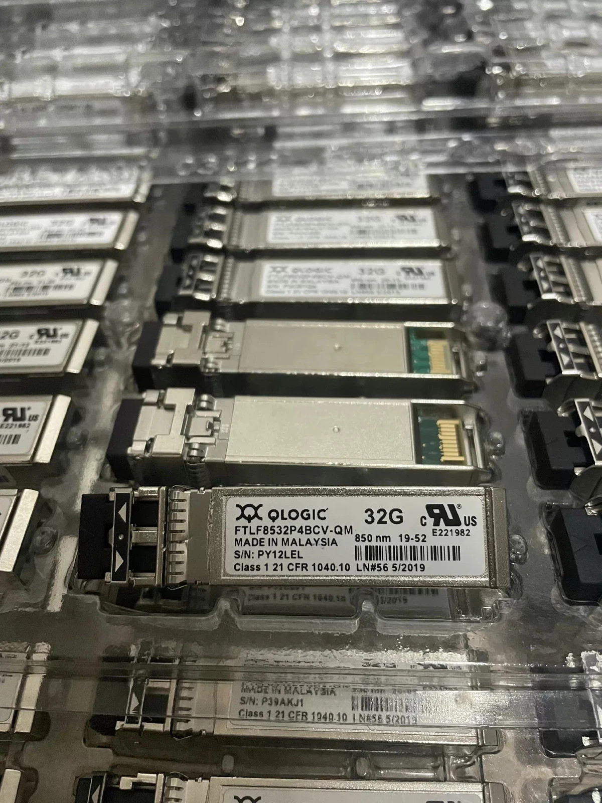 QLOGIC FTLF8532P4BCV-QL SFP+ 32Gb FC SW 850nm Module SFP32-SR-SP BK3215201-00