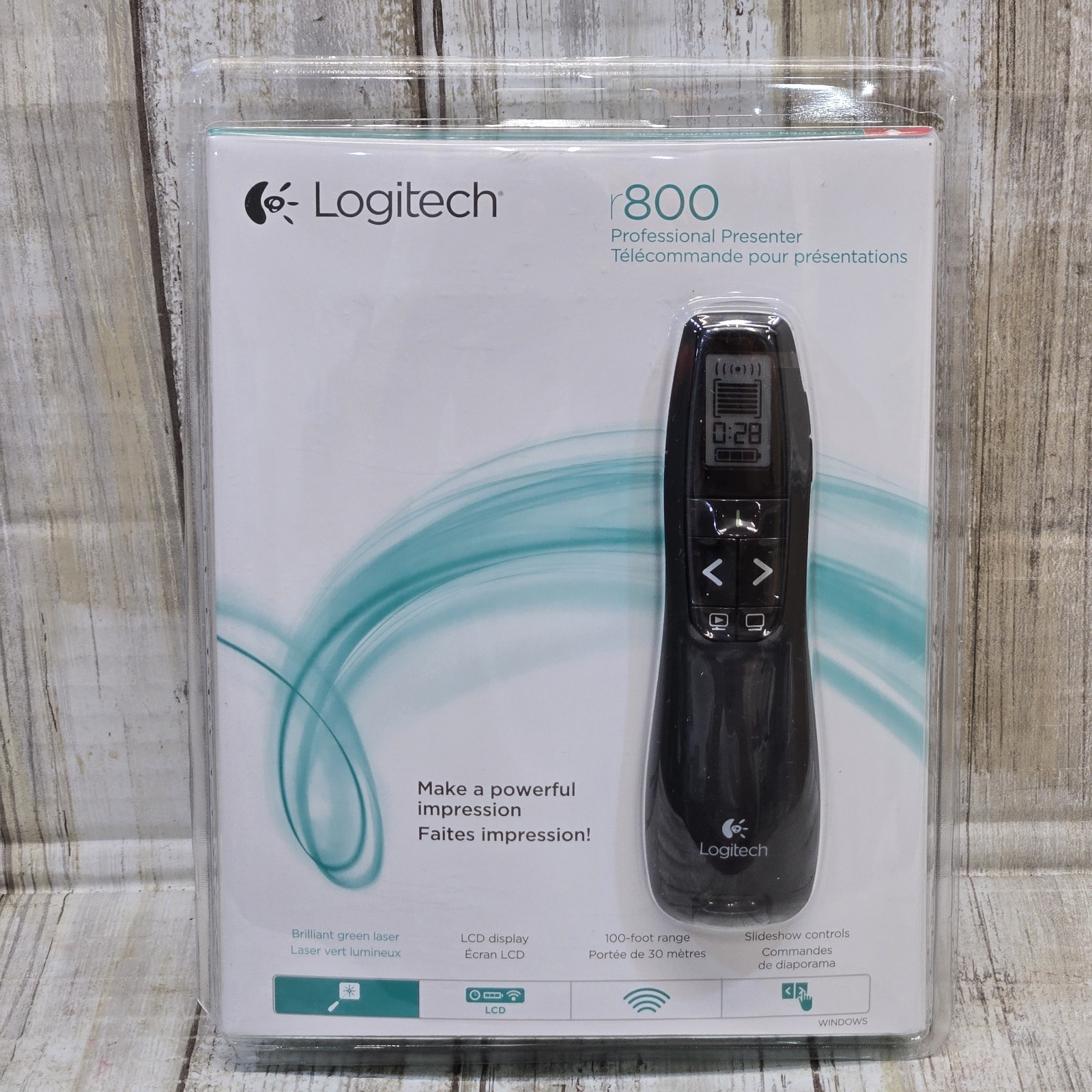 Logitech R800 Professional Presenter Wireless Laser Remote