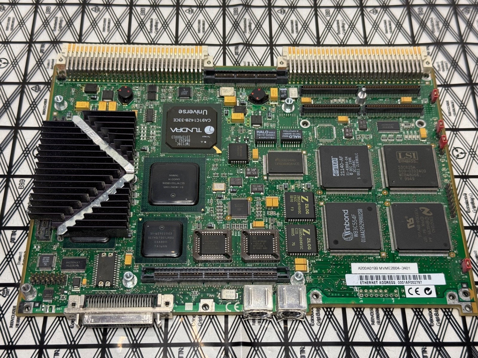 Motorola MVME2604 VME Board 01-W3341F-11A