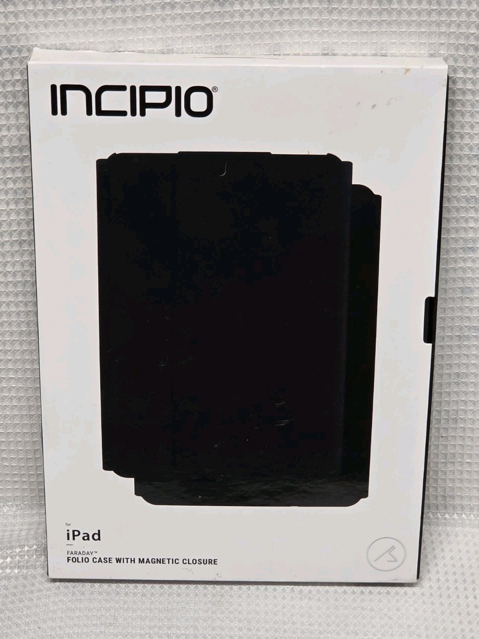 Incipio Ipad Folio Case with Magnetic Closure, Black Leather
