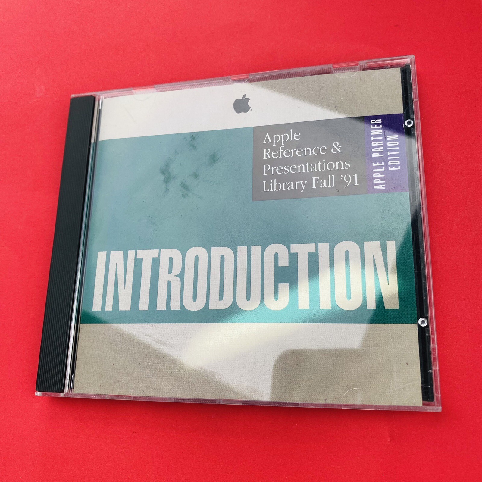 APPLE Reference & Presentations Library Fall 1991 CD Apple Partner Edition Vtg
