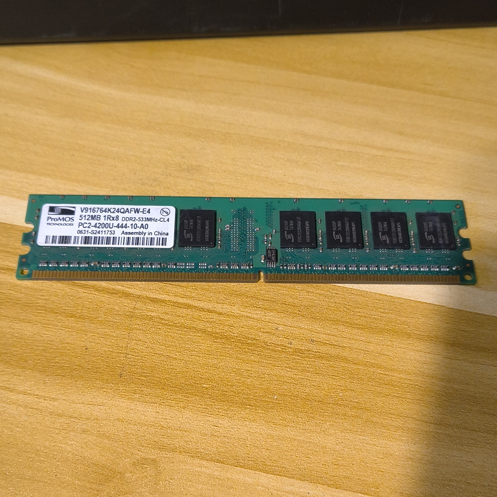 ProMOS Technologies 512MB DDR2 SDRAM PC2-4200 DIMM 240-Pin V916764K24QAFW-E4