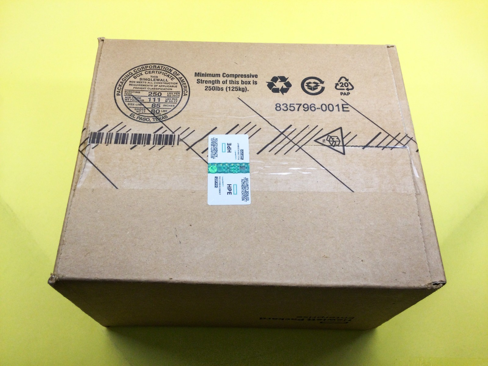 P21135-B21 HPE 3.2TB SAS 12G MIXED USE SFF SC SSD P22583-001 New Sealed