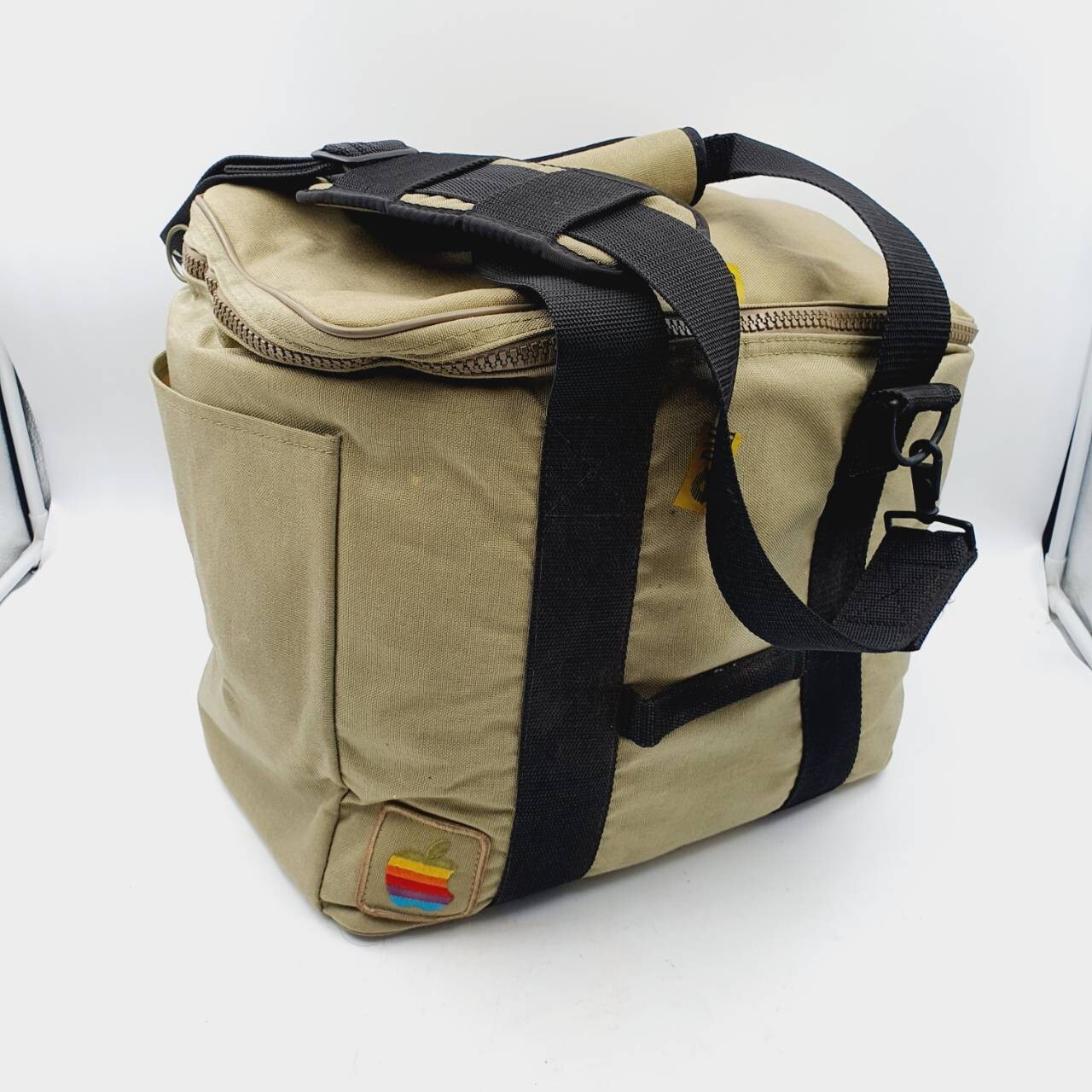Vintage Mac Carry-On Bag ATA Spec 300 - Apple Macintosh 512k, 1986