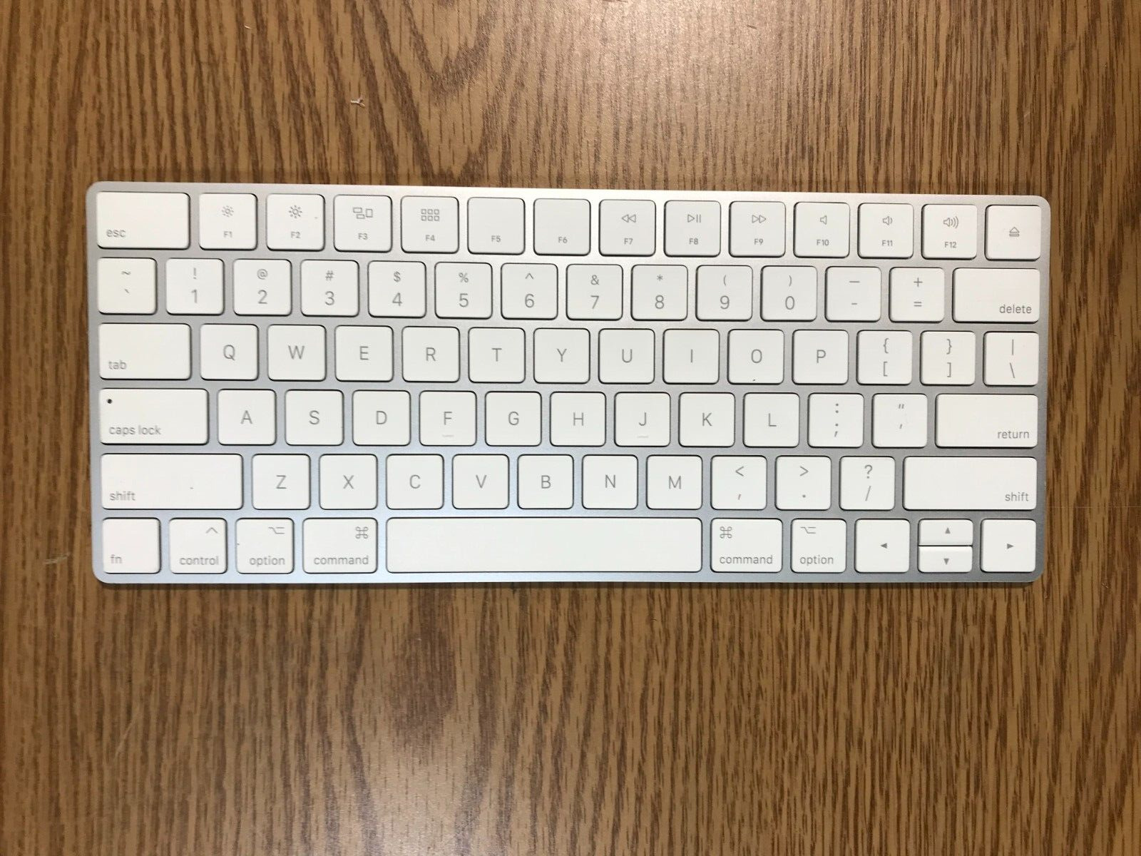 Genuine Apple Magic Keyboard Rechargeable Wireless Bluetooth A1644 USED